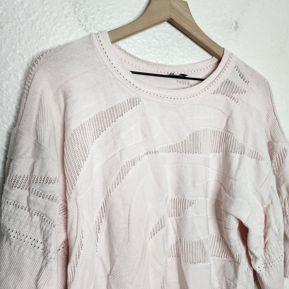 CAbi Shy Pullover Boxy Sweater #5631 Light Pink Women's Size Medium - Picture 4 of 6